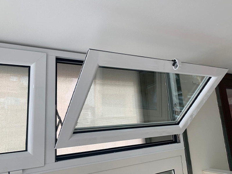 Ventana Proyectante